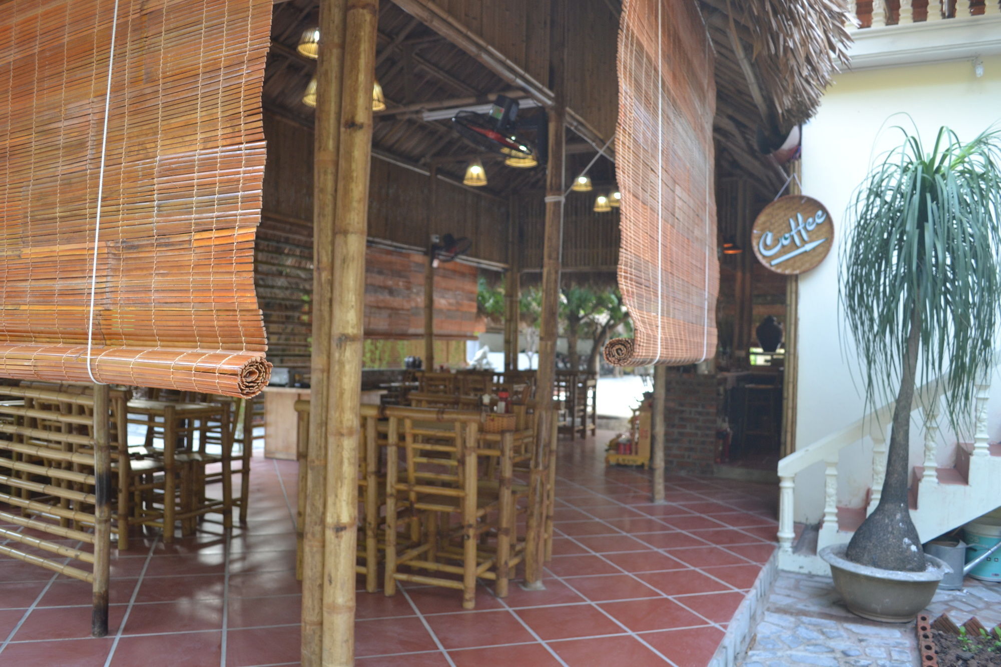 Hoalu Backpacker Homestay ニンビン エクステリア 写真